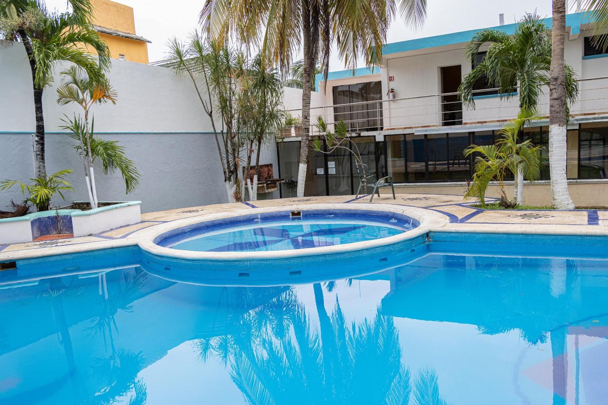 Oyo Hotel Marias,Aeropuerto Internacional De Chetumal Buitenkant foto